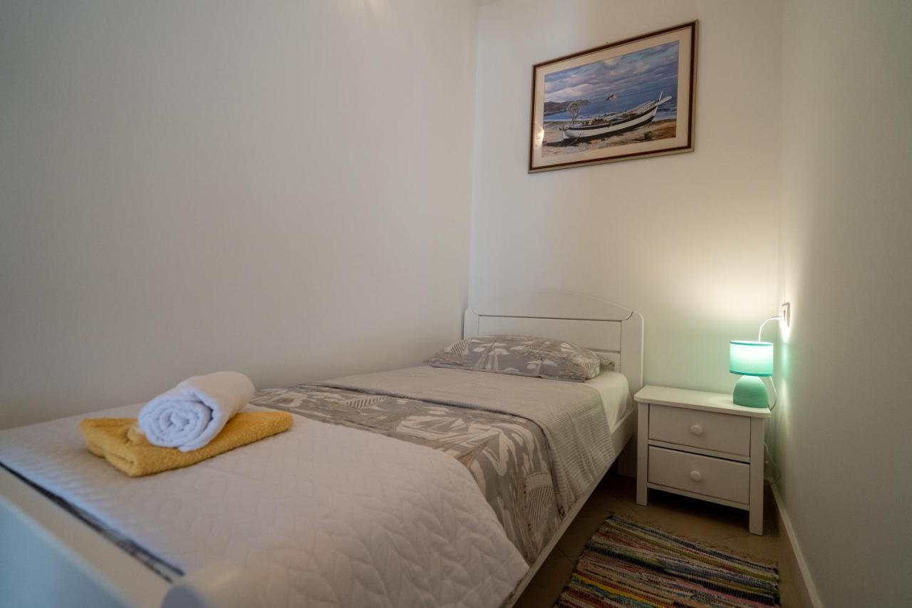 Apartman Dupin Dugi Rat Eksteriør bilde